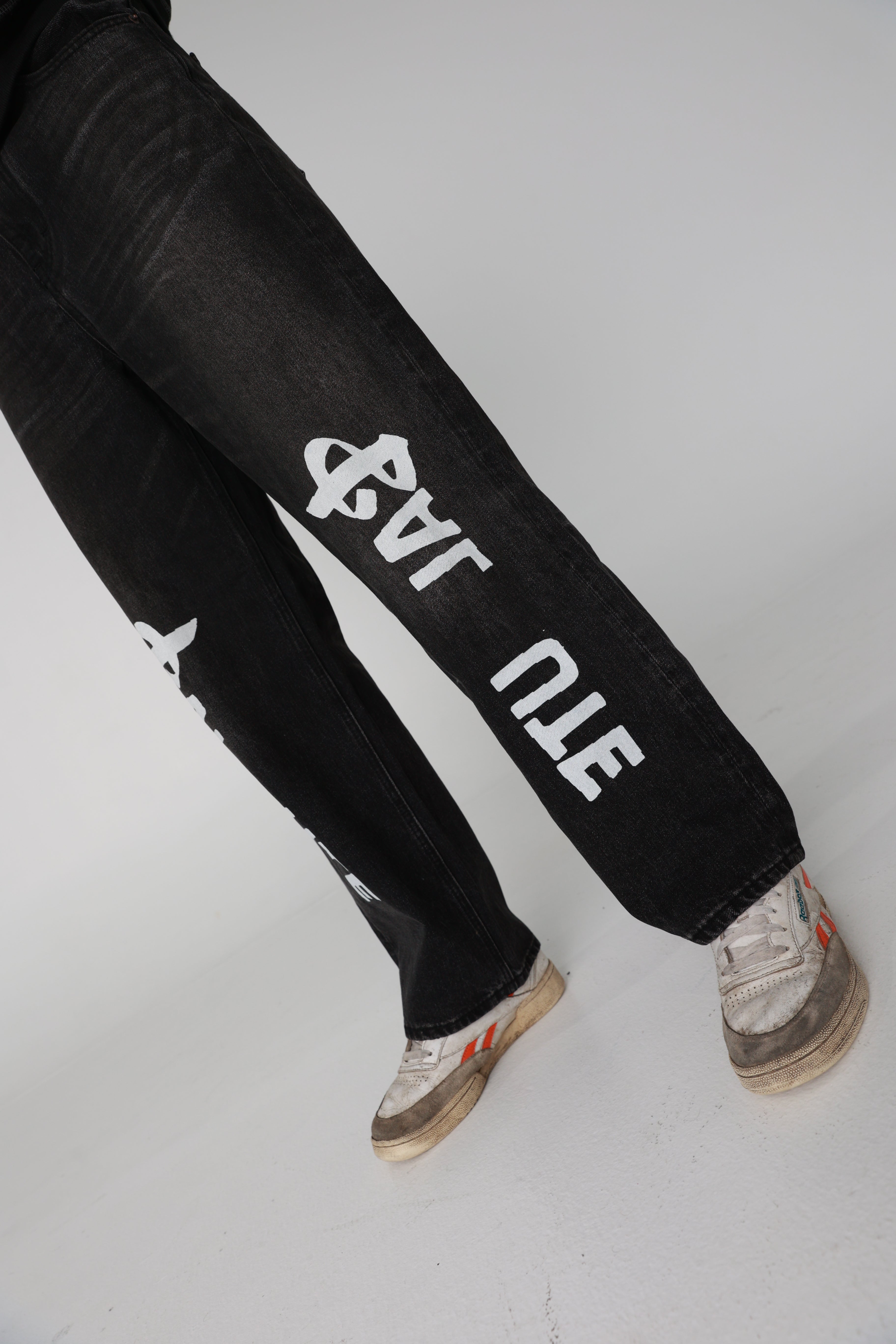 ESSENTIAL Heavyweight Denim Jeans