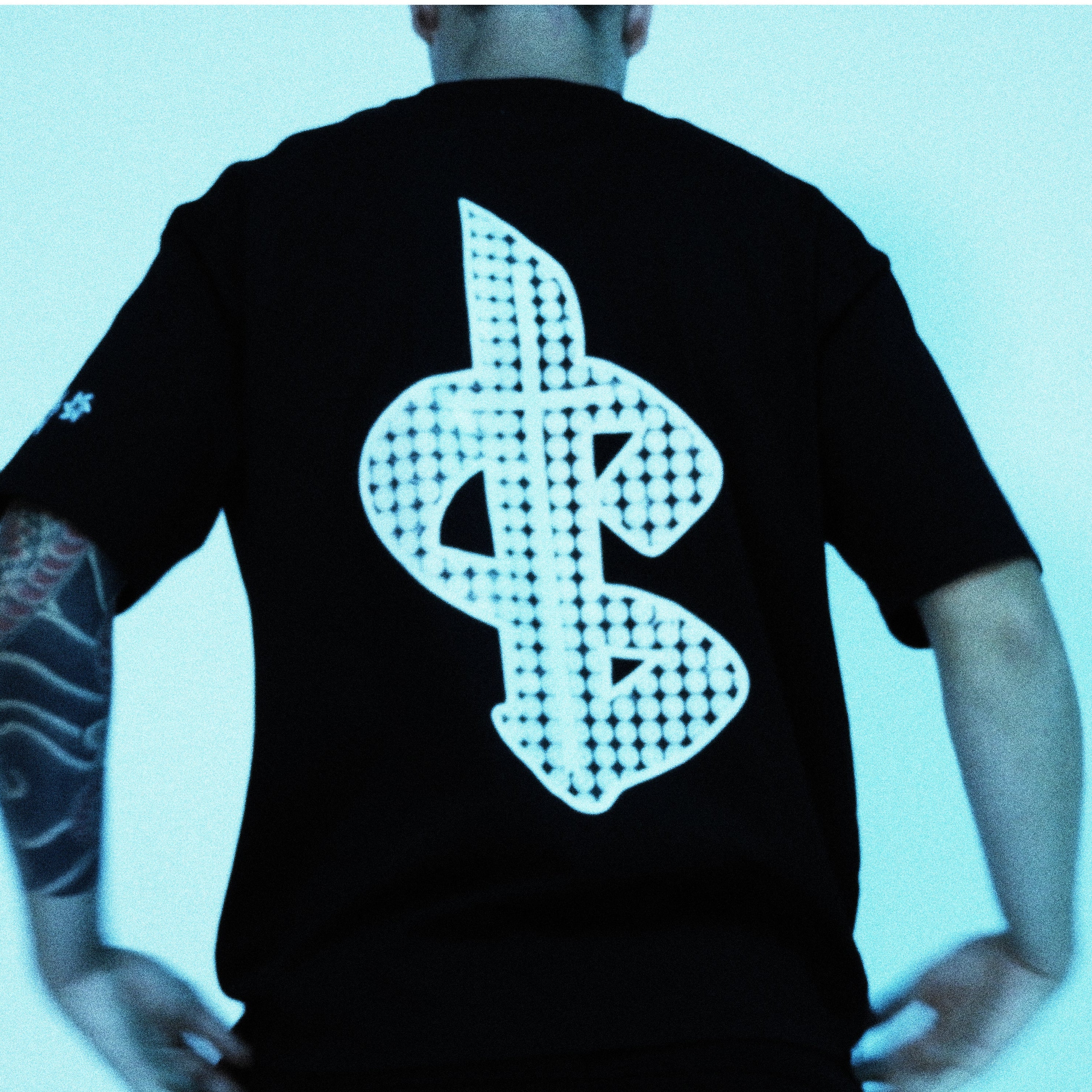 "GRILLZ" TEE